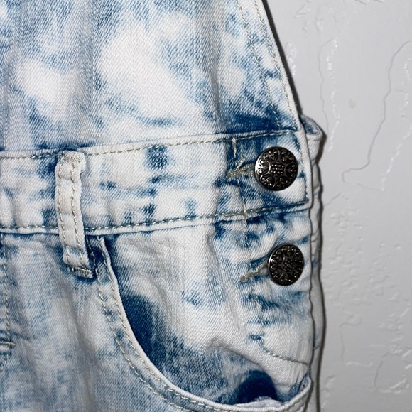 Bleached looking overalls. Coveralls. Bibs. Romper. White and blue. Rue 21 - Picture 9 of 11